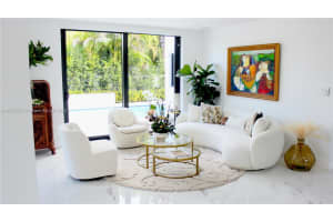 5443 NW 94th Doral Pl, Doral, FL 33178, Sold 07/03/24