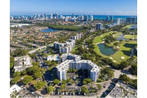 20400 W Country Club Dr APT 512, Aventura, FL 33180, Sold 06/24/24