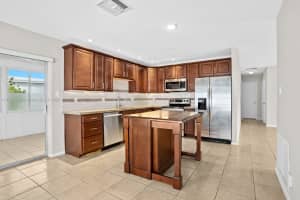 8513 NW 59th St, Tamarac, FL 33321, Sold 08/06/24