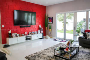 8337 NW 34th St, Doral, FL 33122, Sold 07/01/24