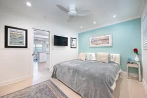 2001 S Ocean Dr APT 11, Hallandale Beach, FL 33009, Sold 03/08/24