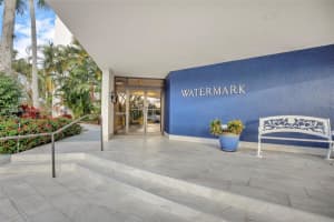 520 SE 12th St APT 104, Dania Beach, FL 33004, Sold 04/23/24