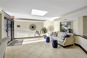 520 SE 12th St APT 104, Dania Beach, FL 33004, Sold 04/23/24