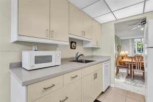 2999 NW 48th Ave APT 153, Lauderdale Lakes, FL 33313, Sold 05/30/24