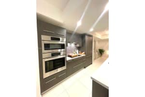 7825 NW 107th Ave Apt 317, Doral, FL 33178, Sold 06/21/24