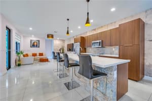 10294 NW 76th Terrace, Doral, FL 33178, Sold 10/28/24