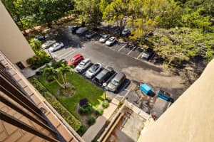 3300 W Rolling Hills Cir APT 706, Davie, FL 33328, Sold 06/04/24
