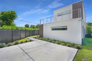 1601 NW 6th Ave, Fort Lauderdale, FL 33311, Sold 09/03/24