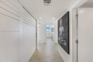 650 West Ave APT 2811, Miami Beach, FL 33139, Sold 05/09/24