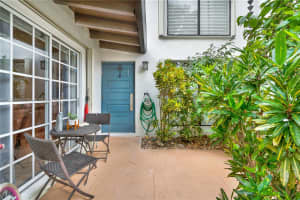 7104 SW 110th Ave, Miami, FL 33173, Sold 04/01/24