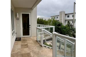 6415 NW 102nd Path Apt 208, Doral, FL 33178, Sold 03/27/24