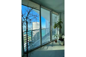 325 S Biscayne Blvd #3118, Miami, FL 33131, Sold 07/03/24