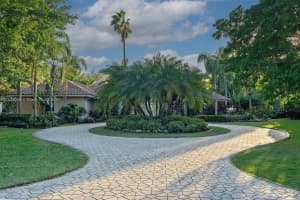 3767 Pine Lake Dr, Weston, FL 33332, Sold 07/31/24