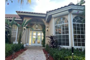 3767 Pine Lake Dr, Weston, FL 33332, Sold 07/31/24
