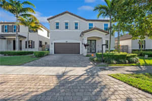 25403 SW 121st Ave, Homestead, FL 33032, Sold 04/19/24
