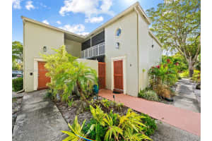 5600 NW 59th St APT 8, Tamarac, FL 33319, Sold 03/29/24