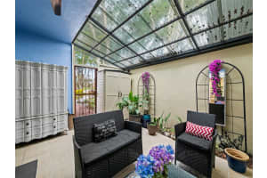5600 NW 59th St APT 8, Tamarac, FL 33319, Sold 03/29/24