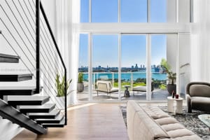 1040 Biscayne Blvd APT 1403, Miami, FL 33132, Sold 12/02/24