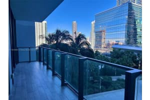 88 SW 7th St Apt 903, Miami, FL 33130, Sold 08/06/24