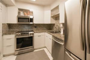 800 West Ave APT 408, Miami Beach, FL 33139, Sold 07/01/24