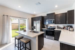 1671 SE 8th Pl, Florida City, FL 33034, Sold 04/01/24