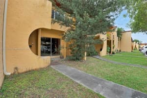 13721 SW 84th St APT C, Miami, FL 33183, Sold 05/22/24