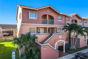 10026 Hammocks Blvd Apt 201-6, Miami, FL 33196, Sold 02/29/24
