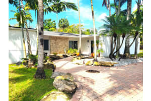 8290 Sunset Dr, Miami, FL 33143, - MLS#A11525041