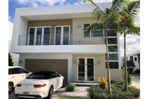 7437 NW 98th Ave, Doral, FL 33178, Sold 03/29/24