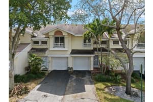 1908 Discovery Cir E, Deerfield Beach, FL 33442, Sold 05/31/24