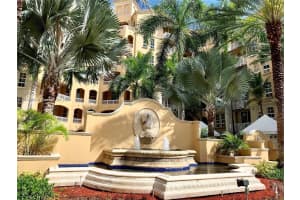 3001 Ne 185th St 322, Aventura