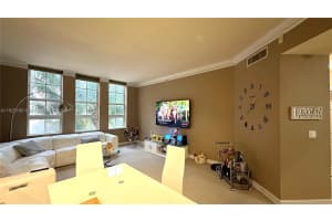 3001 NE 185th St APT 322, Aventura, FL 33180, - MLS#A11525180
