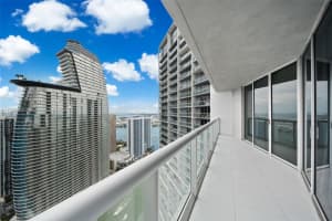 475 Brickell Ave APT 4914, Miami, FL 33131, Sold 07/16/24