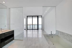 480 NE 31st St, Miami, FL 33137, Sold 01/30/24
