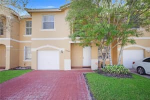 13466 NW 8th St, Pembroke Pines, FL 33028, Sold 05/06/24