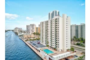 3000 S Ocean Dr APT 410, Hollywood, FL 33019, Sold 03/29/24