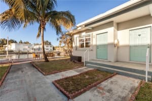 1239 Marseille Dr #8, Miami Beach, FL 33141, Sold 05/28/25