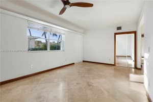 1239 Marseille Dr #8, Miami Beach, FL 33141, Sold 05/28/25