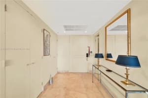 1800 NE 114th St APT 2102, Miami, FL 33181, Sold 07/08/24