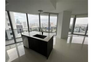 488 NE 18th St #3100, Miami, FL 33132, Sold 09/16/24