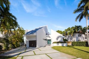 7720 Miami View Dr, North Bay Village, FL 33141, Sold 11/05/24
