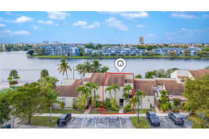 9165 Fontainebleau Blvd APT 3, Miami, FL 33172, Sold 03/28/24