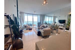 2020 N Bayshore Dr APT 1904, Miami, FL 33137, Sold 04/19/24