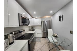 6969 Collins Ave APT 404, Miami Beach, FL 33141, Sold 05/31/24
