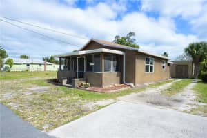 905 SE Tarpon Ave, Stuart, FL 34994, Sold 11/19/24