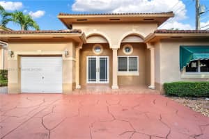 16022 SW 55th Terrace, Miami, FL 33185, Sold 04/09/24