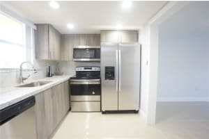 9369 Fontainebleau Blvd APT J223, Miami, FL 33172, Sold 07/19/24
