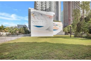 380 Ne 32 St Miami, FL 33137 - MLS#A11526468