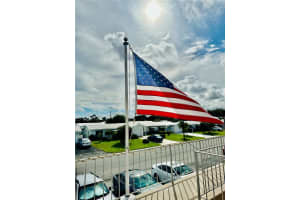301 S Golf Blvd APT 277, Pompano Beach, FL 33064, Sold 05/22/24