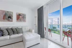 3801 S Ocean Dr #9r, Hollywood, FL 33019, Sold 08/21/24